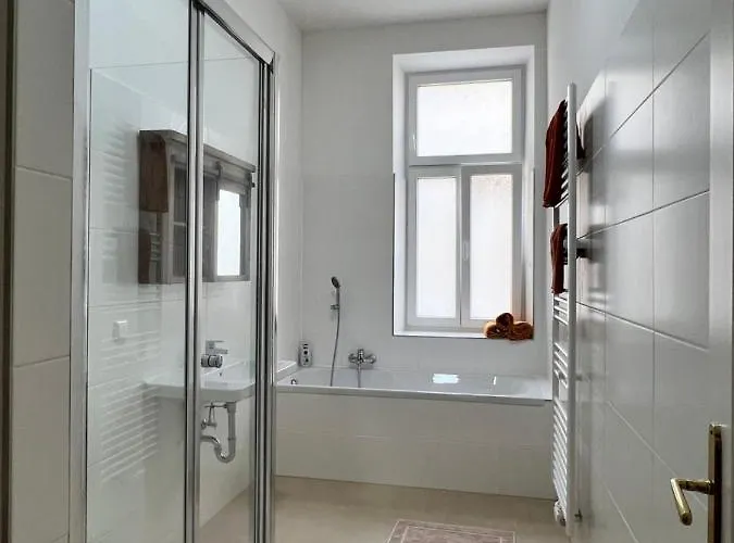 New Exclusive 100m2, Location! * Vienna